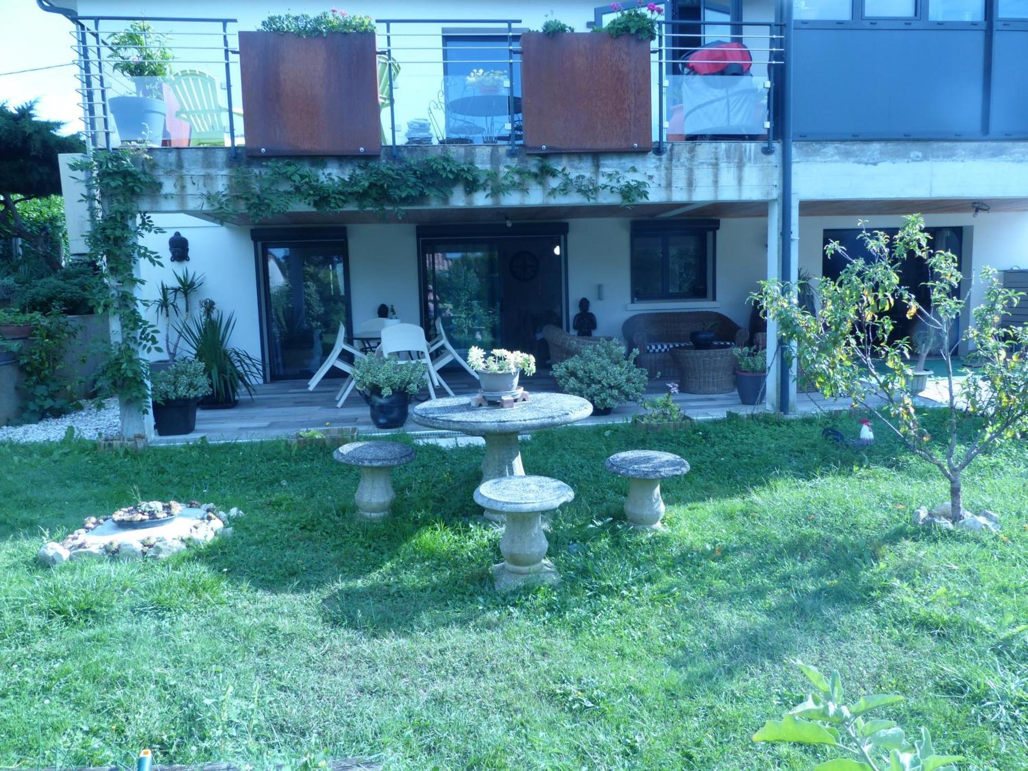 Le Volcan Rochefort  Exterior foto